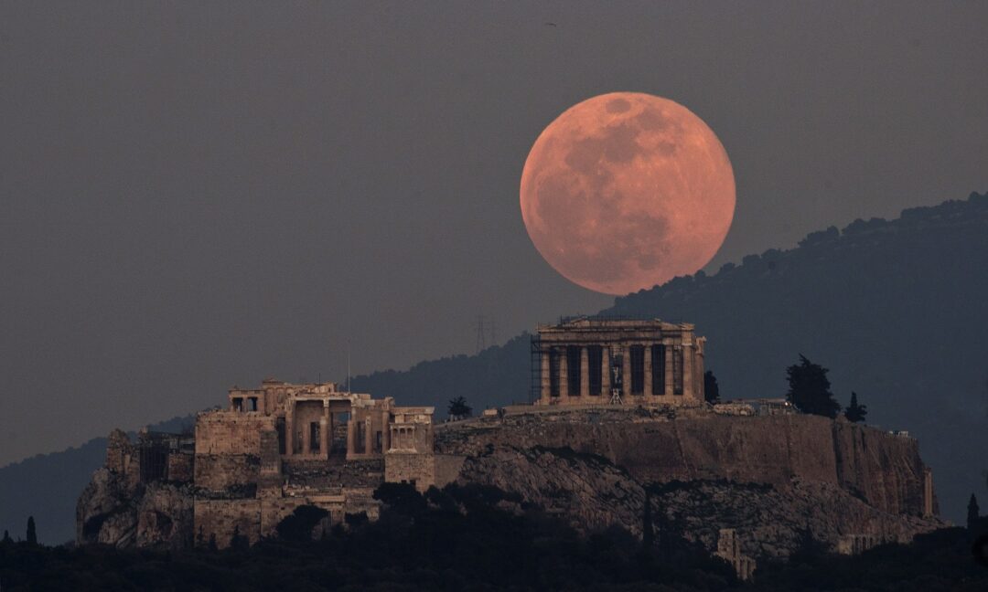 Πανσέληνος Ιουλίου 2025: Πότε είναι – Δύσκολες ώρες για 3 ζώδια