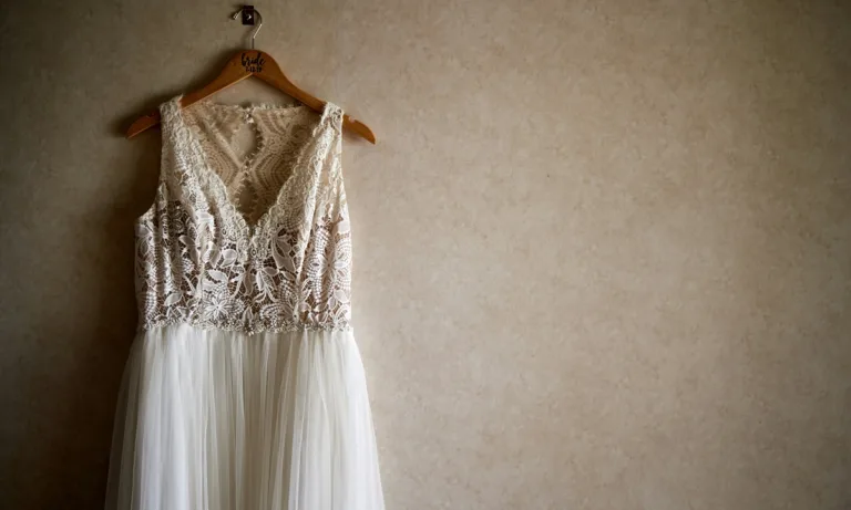 Πώς η τιμή του νυφικού σου μπορεί να προβλέψει τη διάρκεια του γάμου σου