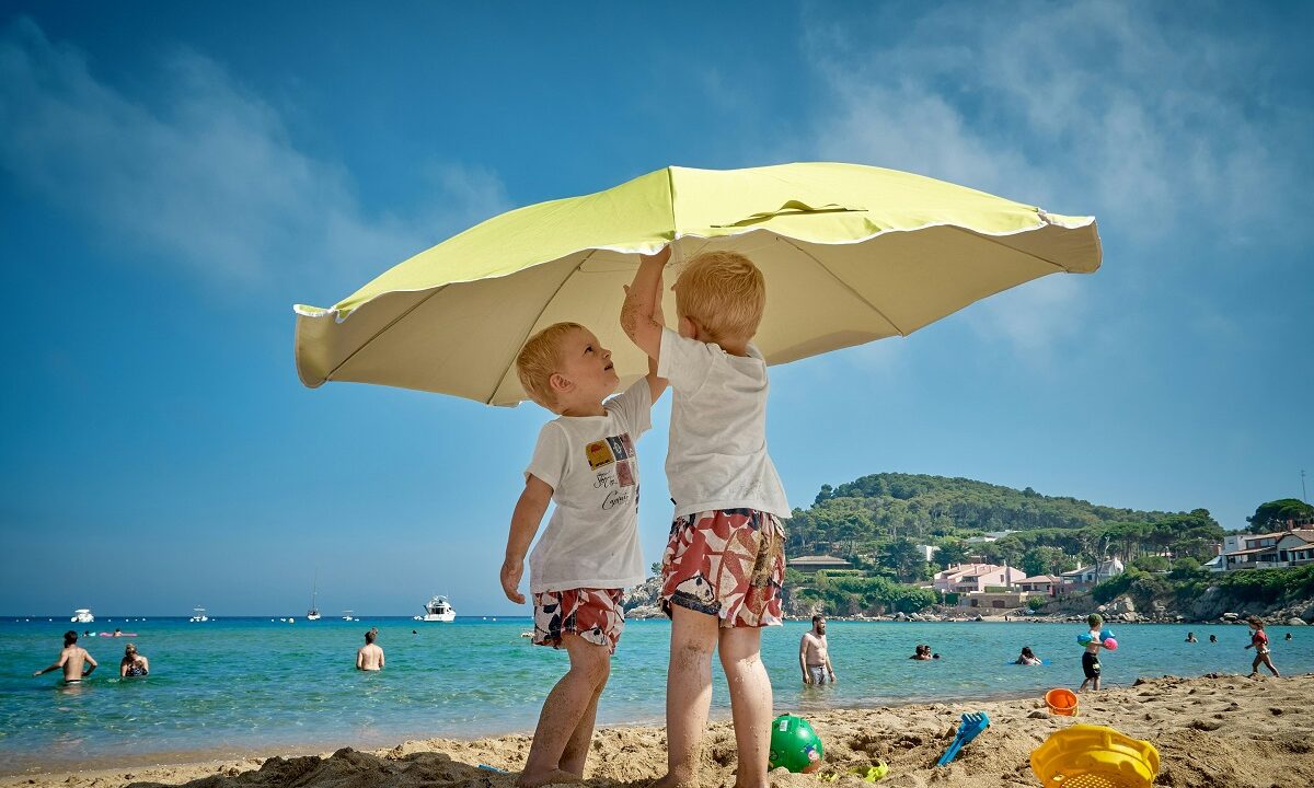 Τι θα συμβεί αν αφήσεις το αντηλιακό στο παιδί σου όλη τη νύχτα