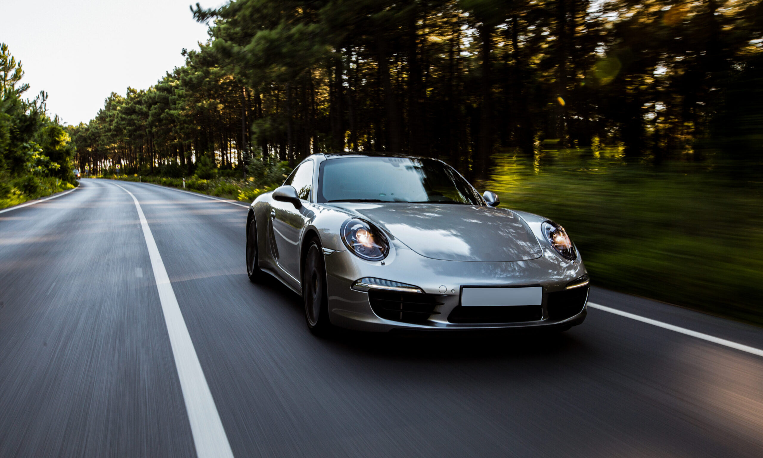 Ποιο χρώμα αυτοκινήτου έχει τα περισσότερα ατυχήματα και ποιο τα λιγότερα