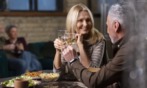 Dating στα 40: Οι συμβουλές των ειδικών για να απολαύσεις τα ραντεβού σου
