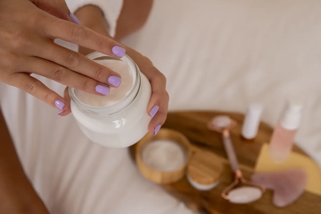 Τα must-have skincare προϊόντα για λαμπερή επιδερμίδα το καλοκαίρι