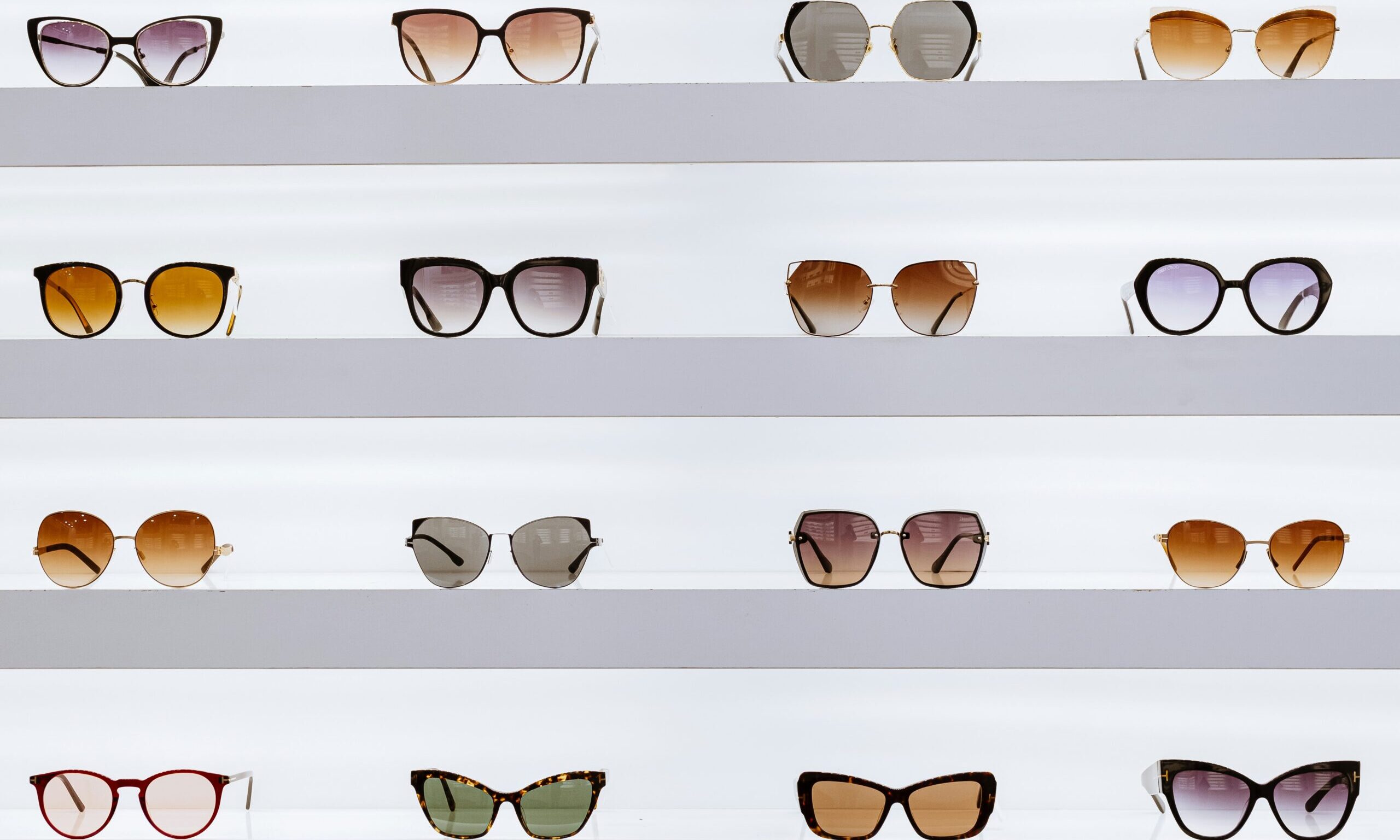 Τα καλύτερα γυαλιά ηλίου κάτω από 50€ που αξίζει να προσθέσεις στη συλλογή σου