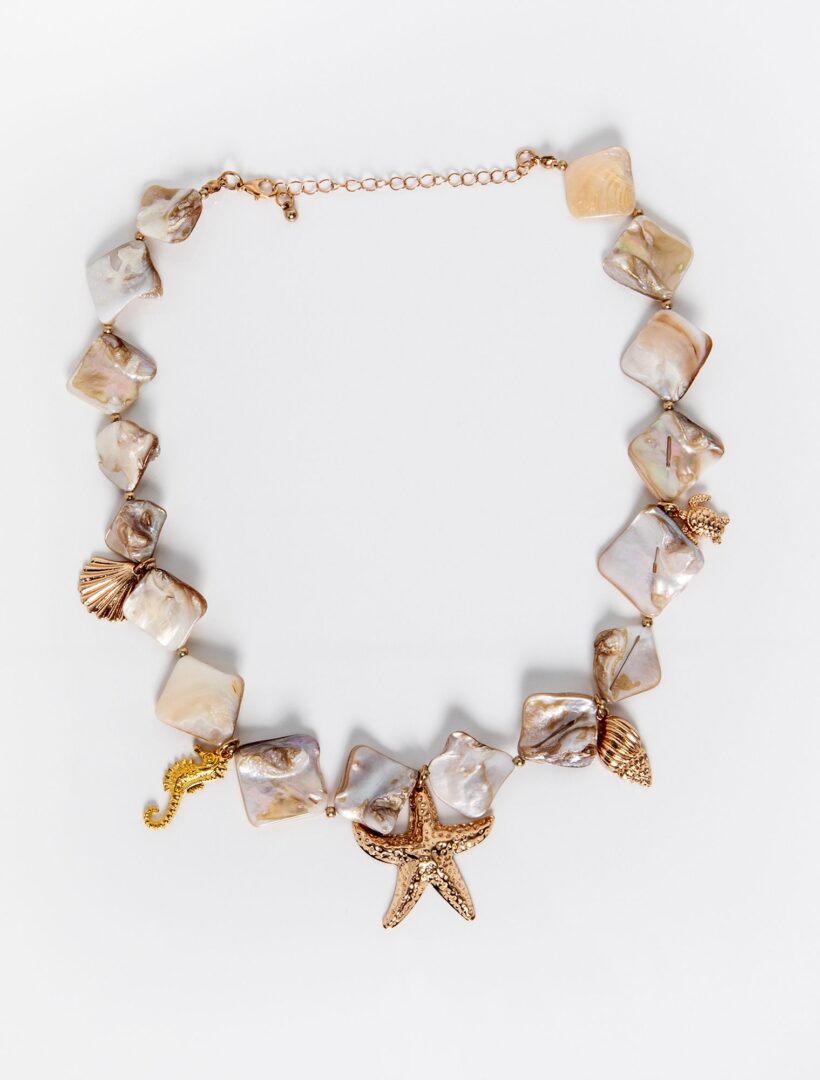 Κοσμήματα εμπνευσμένα από κοχύλια: Η απόλυτη τάση στα καλοκαιρινά αξεσουάρ