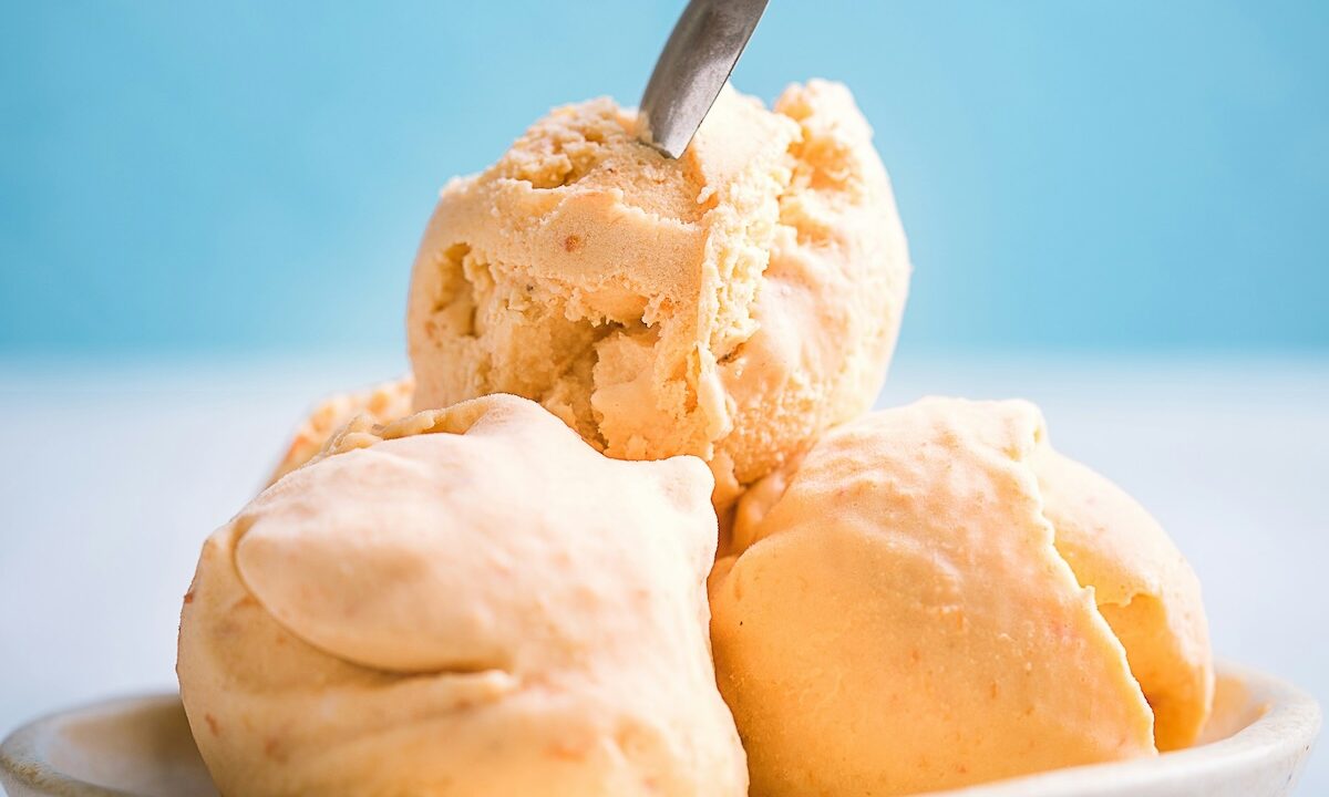 Θες παγωτό χωρίς τύψεις; Η απόλυτη συνταγή με 2 υλικά, χωρίς παγωτομηχανή