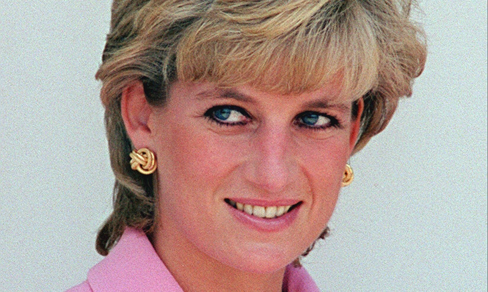 Πριγκίπισσα Νταϊάνα: Αυτό ήταν το φθηνό προϊόν μακιγιάζ που χρησιμοποιούσε – Κάνει μόνο 13 ευρώ