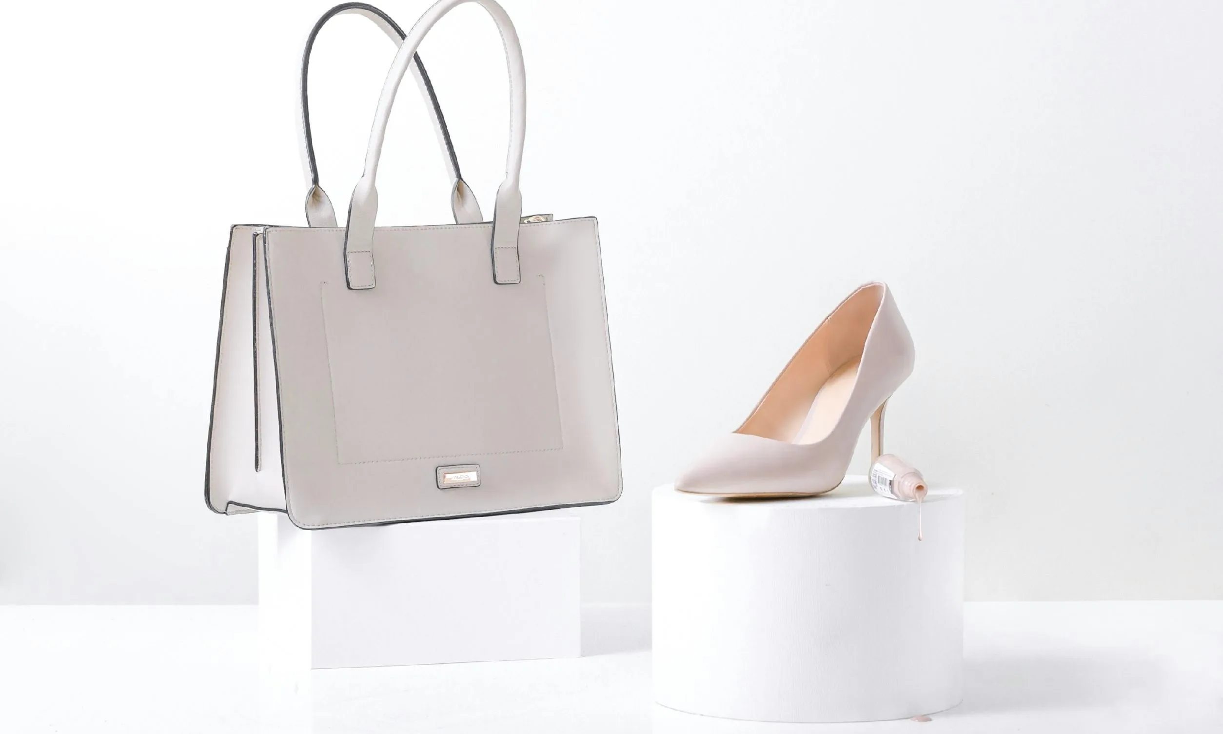 Tote bag approved: Το απόλυτο everyday τσαντάκι για στιλ και άνεση μαζί