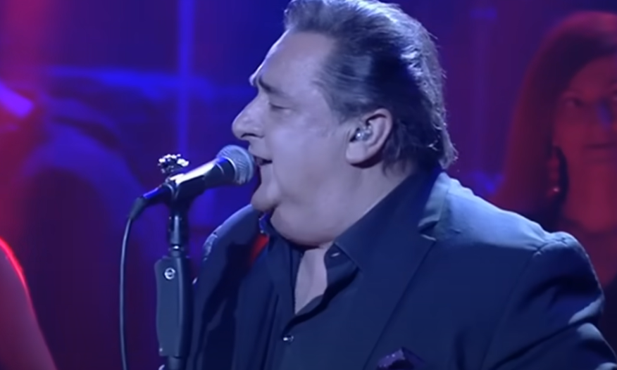 Βασίλης Καρράς: Πώς αντέδρασε η οικογένειά του μετά τη συναυλία προς τιμήν του