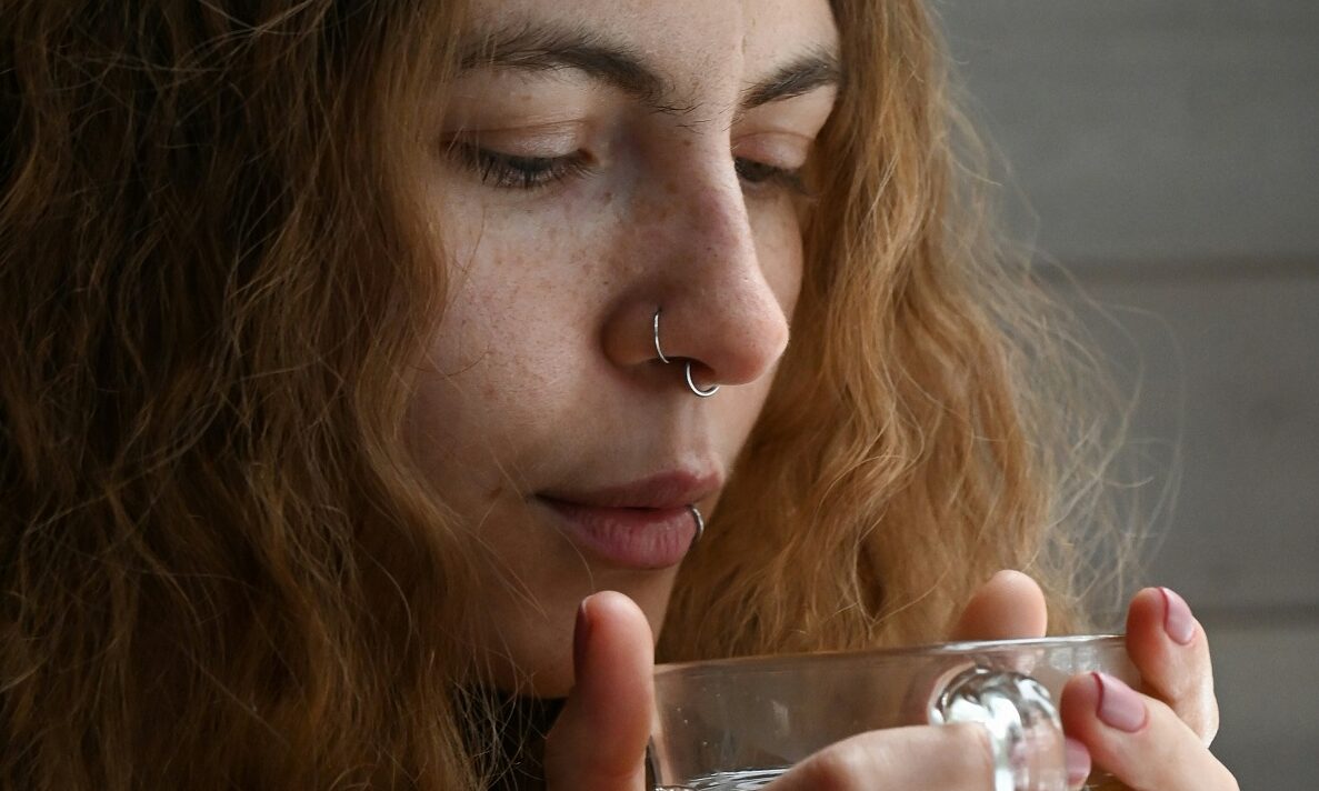 Πίνε αφέψημα από αυτό το βότανο κάθε μέρα για μείωση σακχάρου και υγιές έντερο