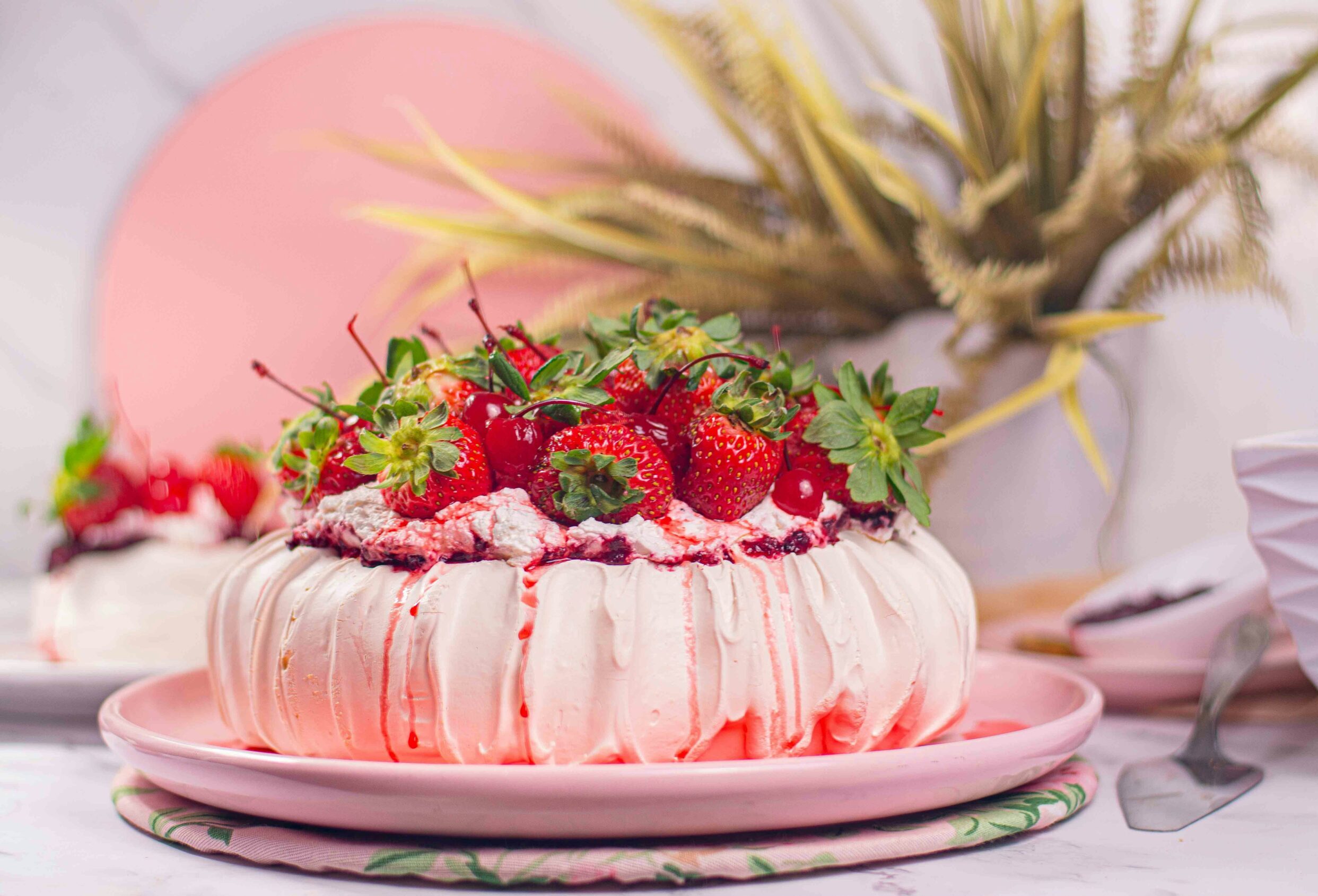 Εορτολόγιο: Σπουδαία γιορτή σήμερα, Παρασκευή 15 Αυγούστου- Μην ξεχάσεις να ευχηθείς