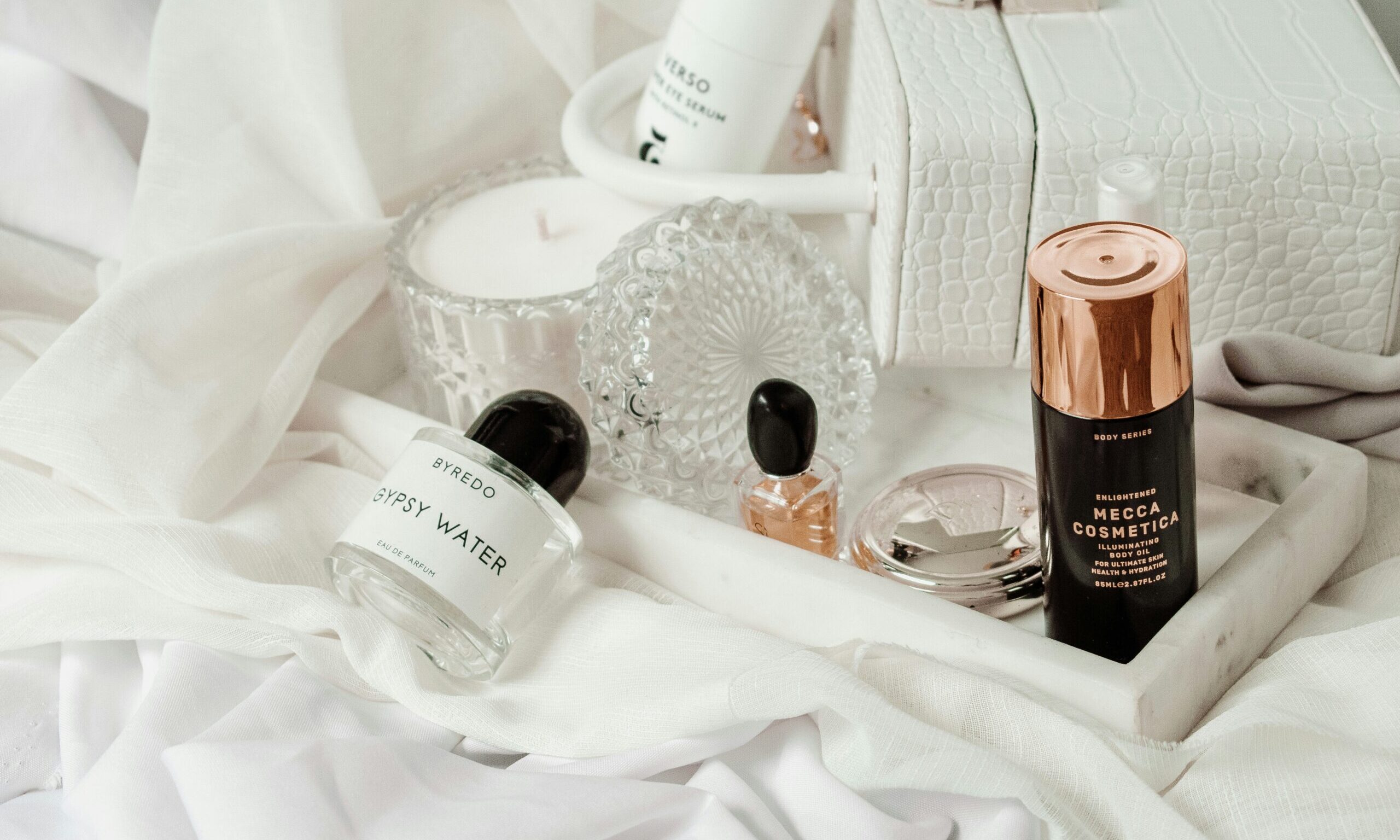 Αγόρασε μόνο όσα χρειάζεσαι: Η απόλυτη λίστα με τα essentials ομορφιάς