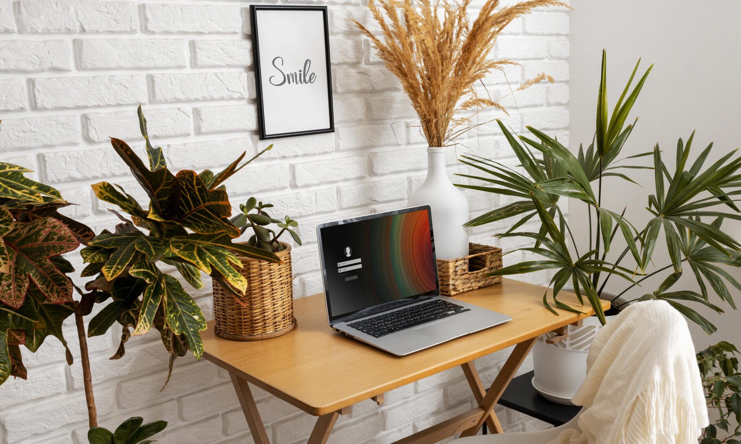 Διαμόρφωσε το γραφείο σου στο σπίτι με τρόπο που θα σε εμπνέει καθημερινά