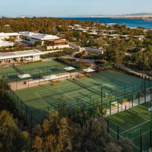 Το One&Only Aesthesis ξεκινά συνεργασία με την LUX Tennis