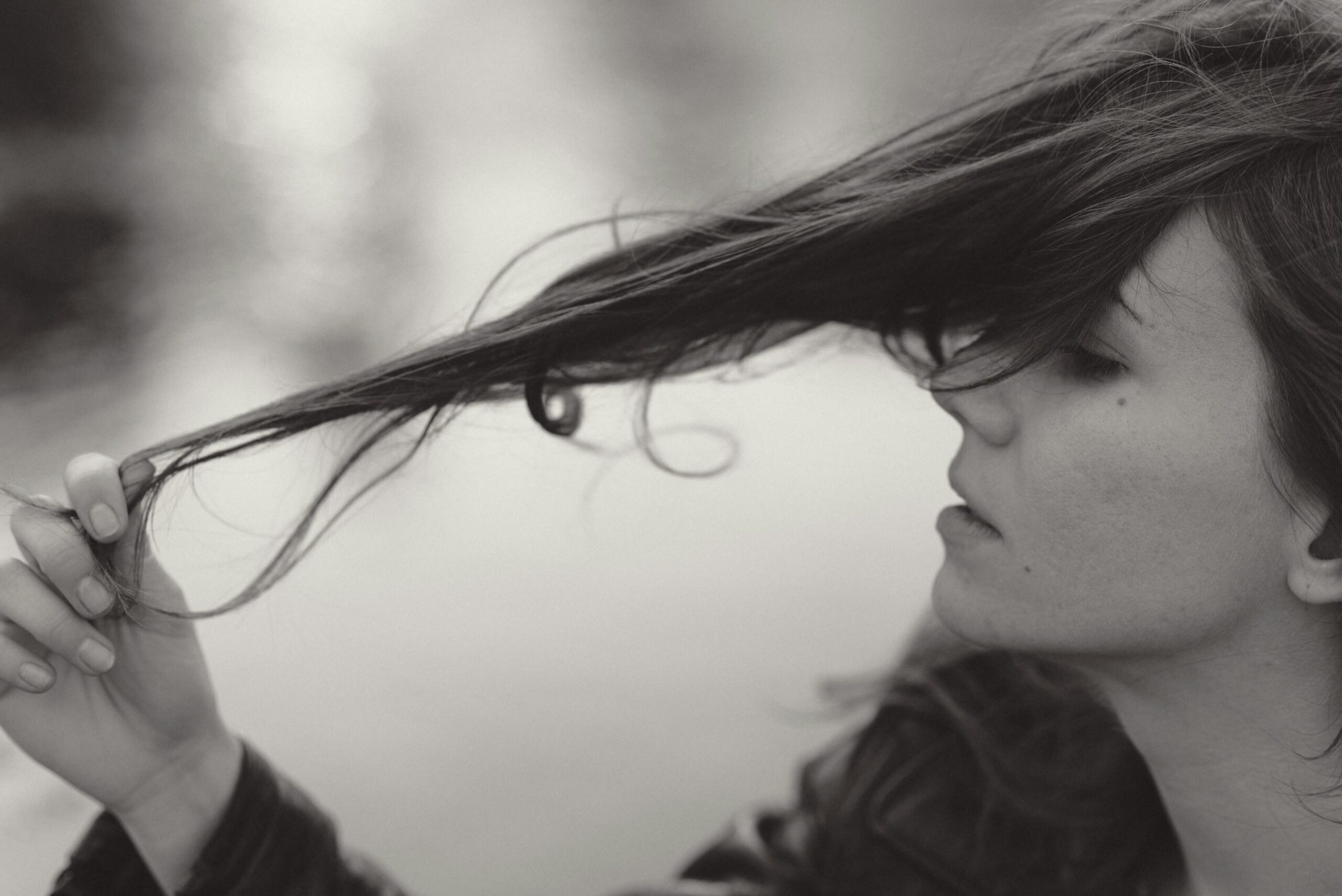 Ποιο κούρεμα γερνά το πρόσωπό σου – Και ποιο θα σε κάνει να φαίνεσαι νεότερη