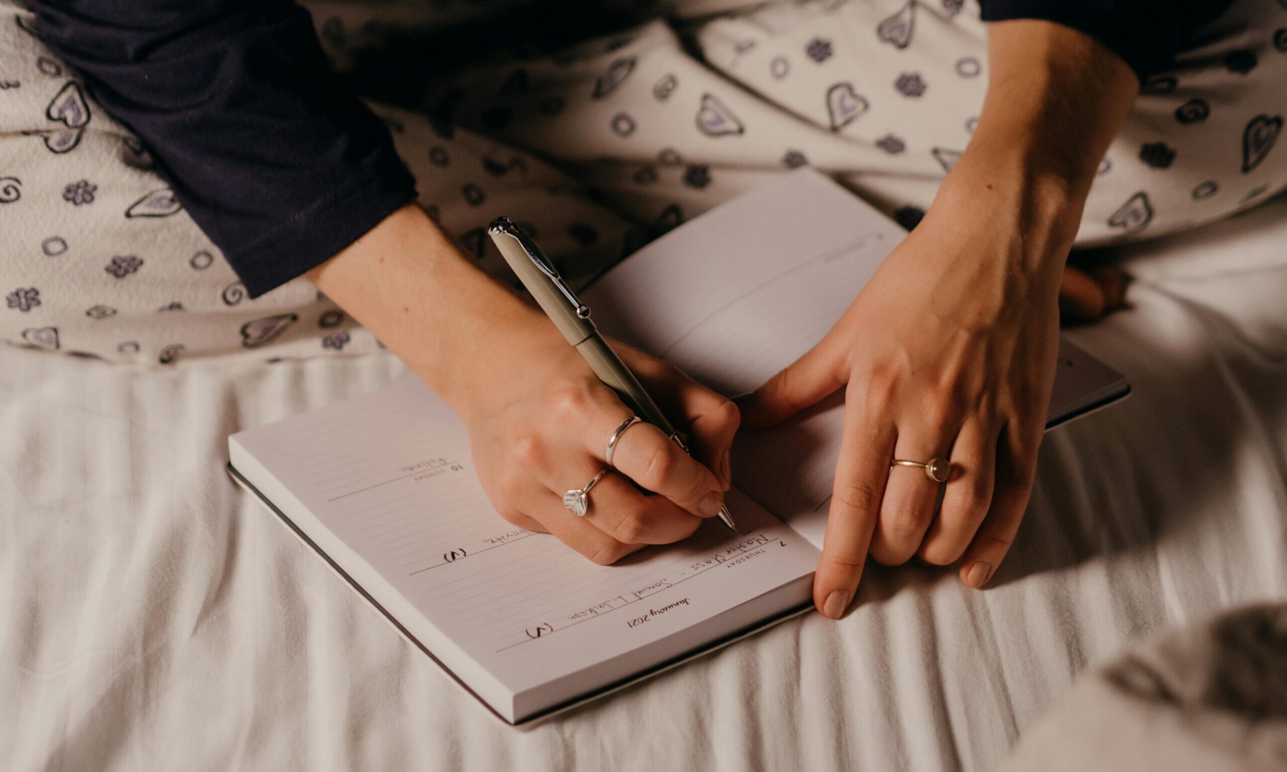 5 Καθημερινές συνήθειες που μειώνουν το άγχος σου πριν καν το καταλάβεις