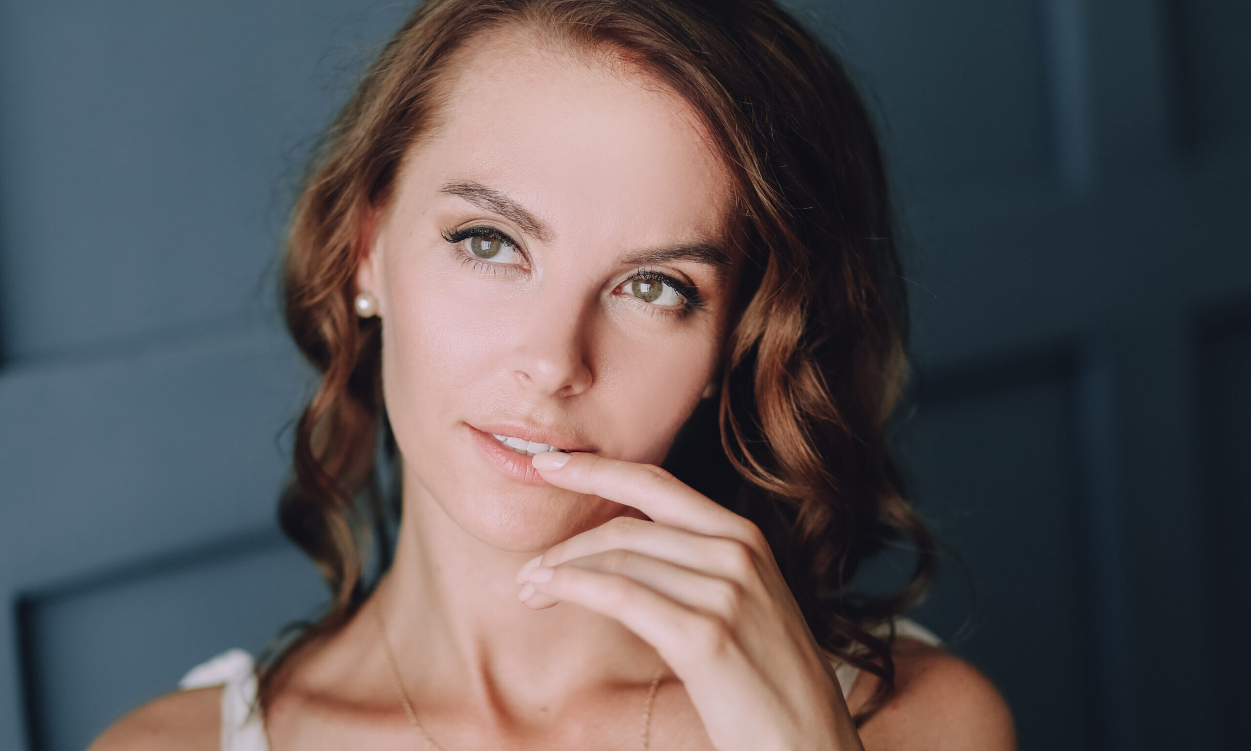 Τα καλύτερα tips για φυσικό και ανθεκτικό μακιγιάζ όλη μέρα