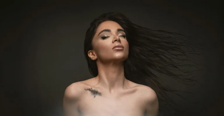 Τα 5 λάθη που πρέπει να αποφεύγεις όταν χρησιμοποιείς λάδι μαλλιών