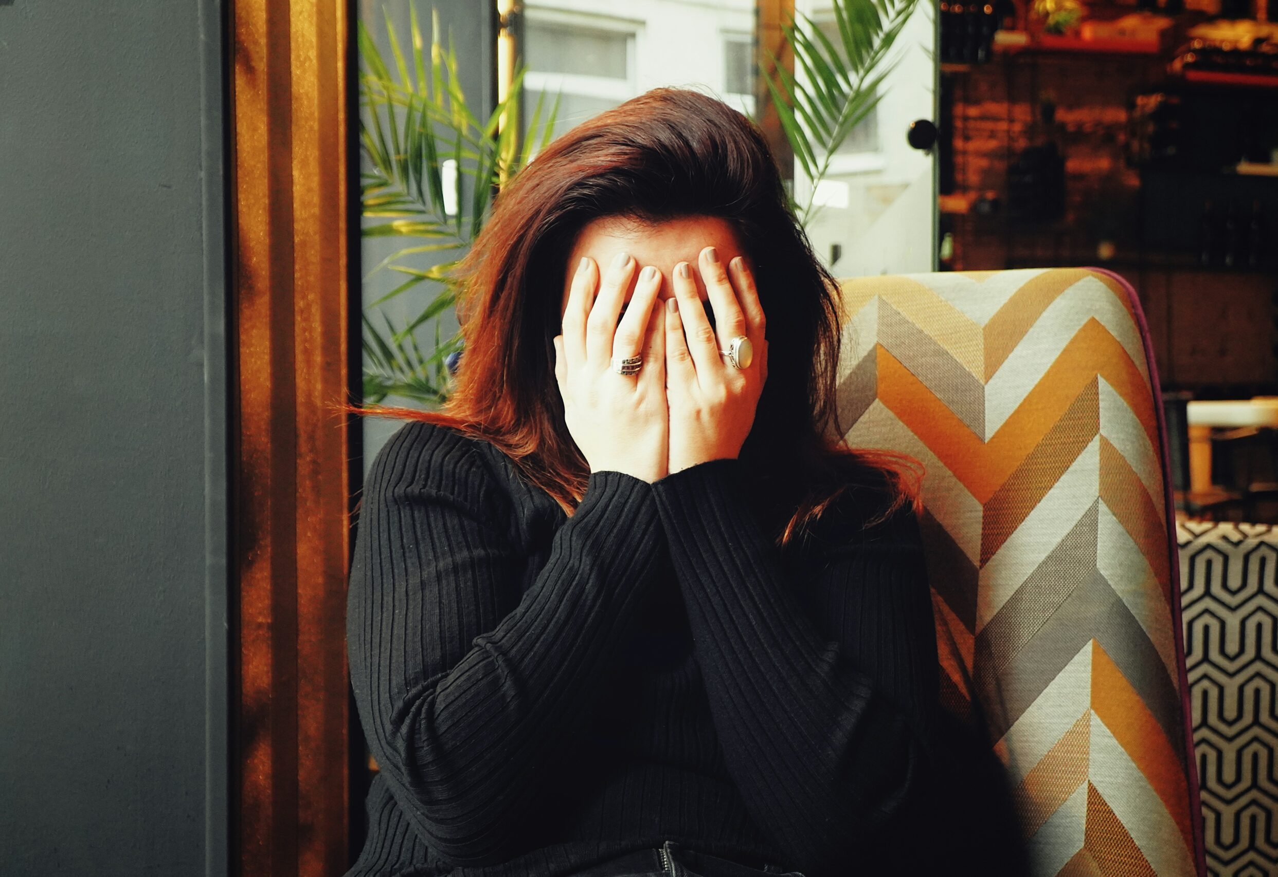 Το μυστικό της γιαγιάς για να απαλλαγείς από τον πονοκέφαλο φυσικά, χωρίς φάρμακα