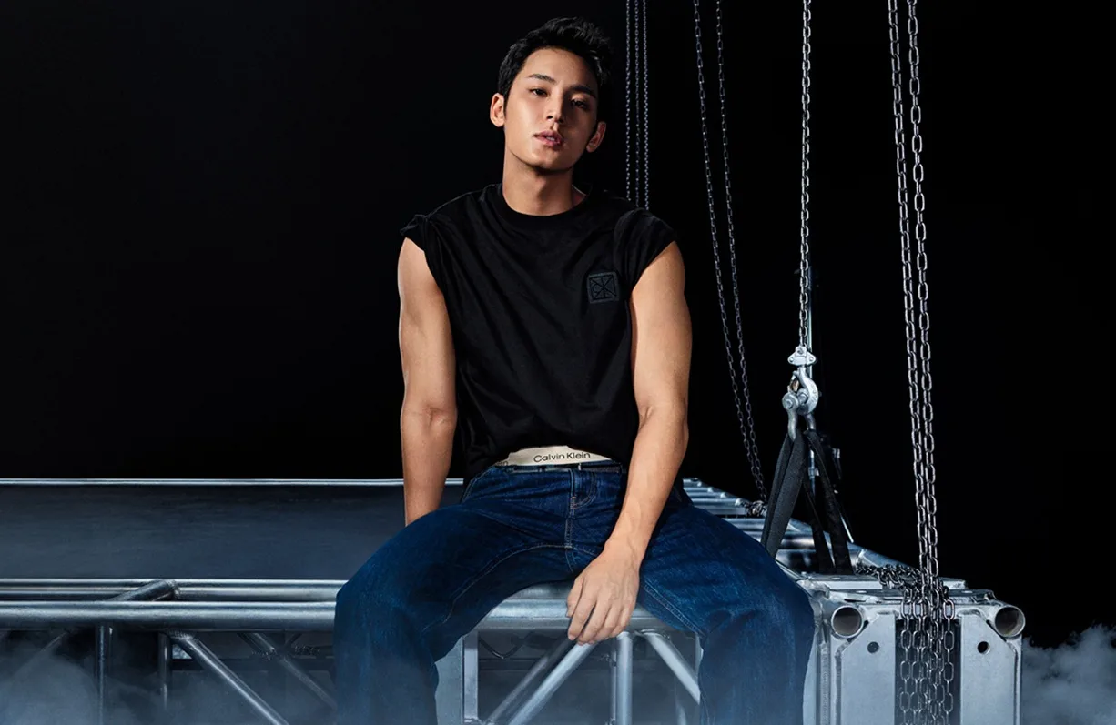 Η Calvin Klein παρουσιάζει την νέα καμπάνια denim με πρωταγωνιστή τον MINGYU