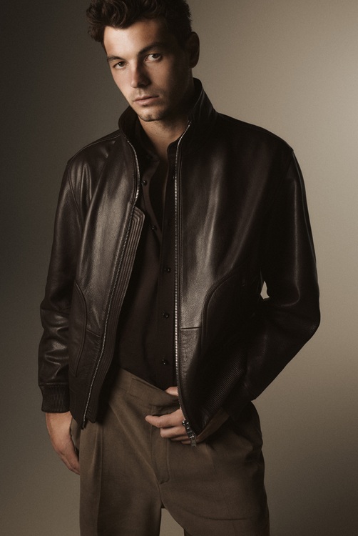 Ο Aaron Pierre και ο Ishaan Khatter πρωταγωνιστούν στην καμπάνια “Be the Next” BOSS για τη σεζόν Φθινόπωρο/Χειμώνας 2025