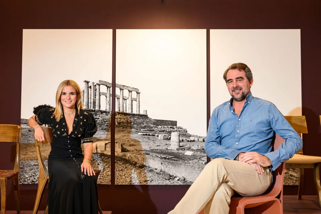 Η Stefanidou Tsoukala Gallery φέρνει στην Art Athina την εμβληματική καρέκλα Klismos