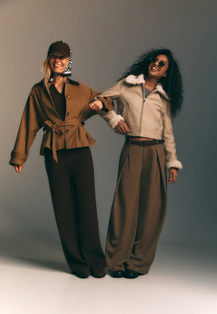 Η Stradivarius υποδέχεται το φθινόπωρο