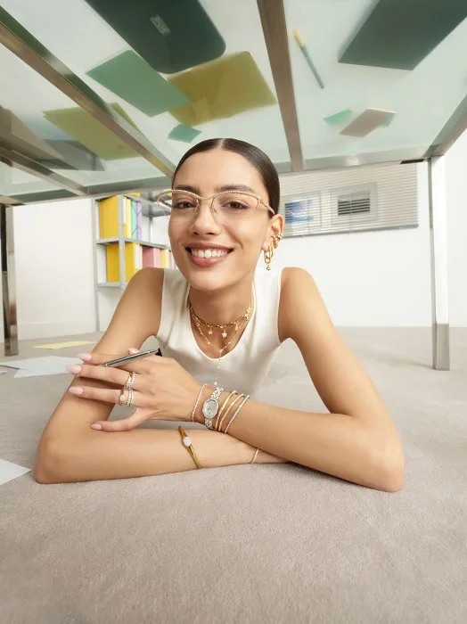 Η Swarovski Γιορτάζει 130 Χρόνια Χαράς με τη Συλλογή Κοσμημάτων Fall-Winter 2025