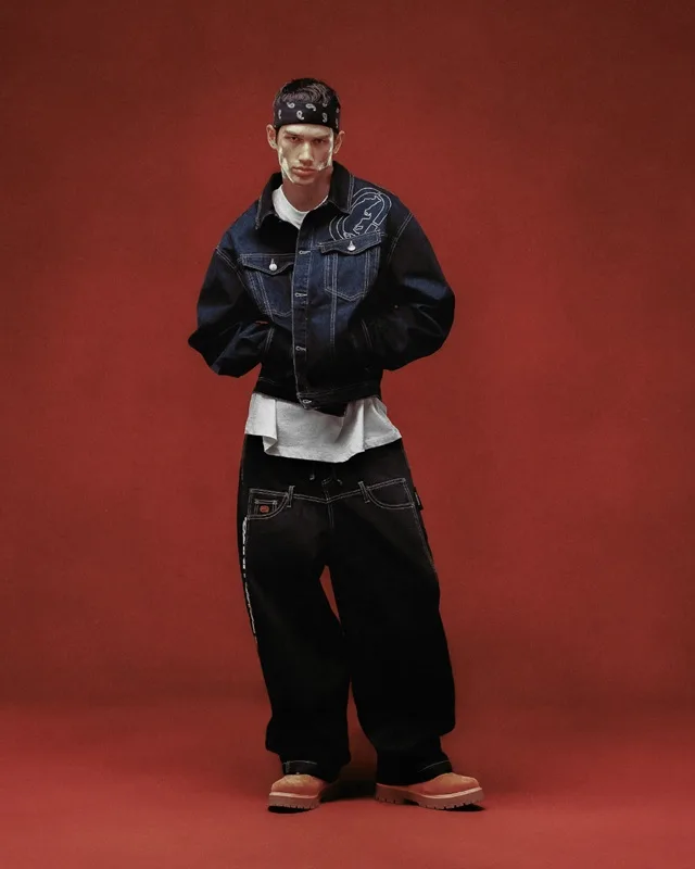 ECKO UNLTD by BERSHKA: Μια κολεξιόν που επαναφέρει το πιο αυθεντικό streetwear