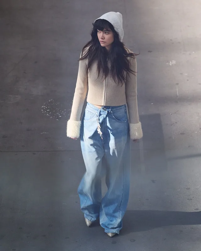 Downtown Denim - Η νέα συλλογή της Bershka με fittings που ξεχωρίζουν