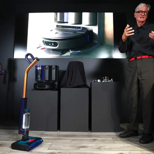 Καθαρισμός με στυλ, τεχνολογία και... Dyson: Οι νέες αφίξεις που θα αλλάξουν την καθημερινότητά σου.