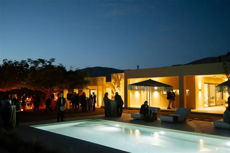 H Aria Hotels εγκαινίασε την The Attican Villa & Estate στην Ανάβυσσο