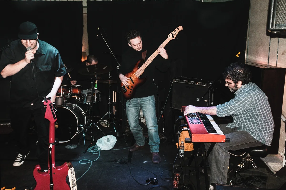 Citizen Jim – Νέο single “Tossed Away”