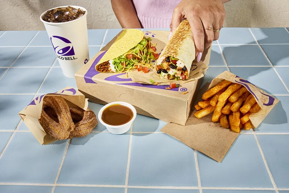Ta TACO BELL ερχονται στο The mall athens