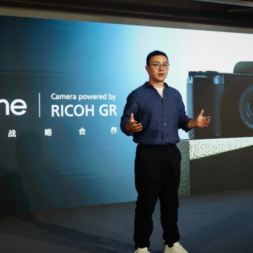 Η realme και η RICOH IMAGING Ανακοινώνουν Μακροχρόνια Συνεργασία στον Τομέα της Φωτογραφίας για Smartphones, Παρουσιάζοντας τις Λειτουργίες Κάμερας με την Τεχνολογία RICOH GR στο realme GT 8 Pro