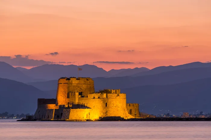 Τέσσερις μικρές αποδράσεις για το τετραήμερο της 28ης Οκτωβρίου – γιατί το φθινόπωρο θέλει ταξίδι