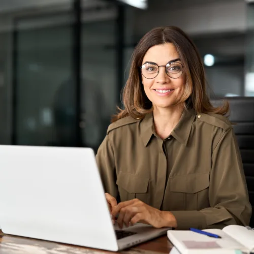 Αποχαιρέτα το σύνδρομο της superwoman: Πώς να προοδεύεις χωρίς να εξουθενώνεσαι