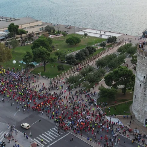 Η «ενέργεια» της ZeniΘ στον 13 ο Διεθνή Νυχτερινό Ημιμαραθώνιο Θεσσαλονίκης
