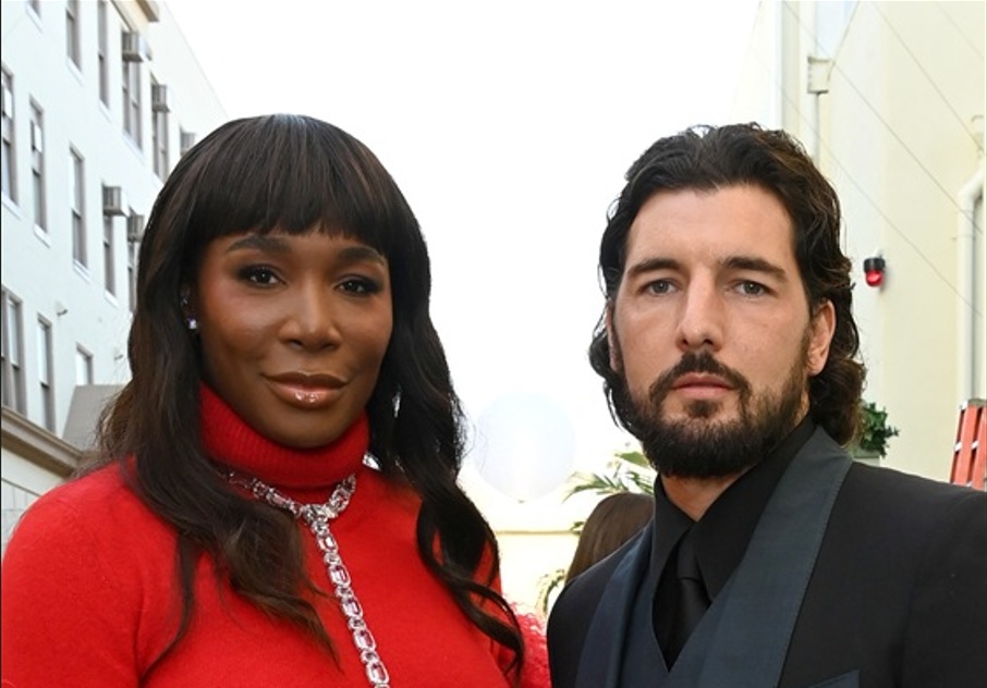 Η Kendall Jenner και η Venus Williams λάμπουν στο Vogue World: Hollywood με Swarovski Crystals