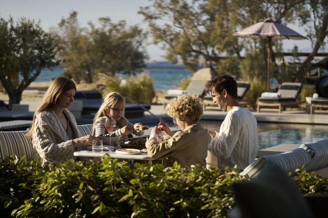 ONE&ONLY AESTHESIS: Sunday brunch στο ORA by ETTORE BOTRINI