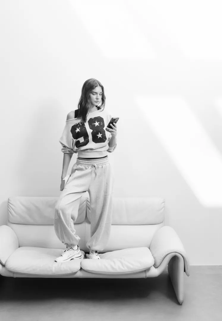 Stradivarius - OFF DUTY