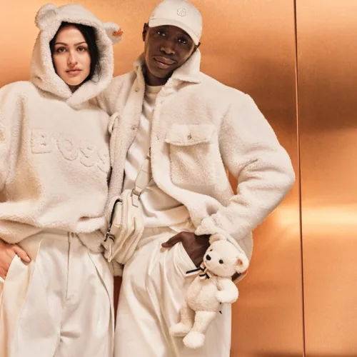 Αγκαλιάστε την άνεση με στυλ: ανακαλύψτε την cozy γοητεία των teddy bears με την αποκλειστική holiday συλλογή BOSS X STEIFF