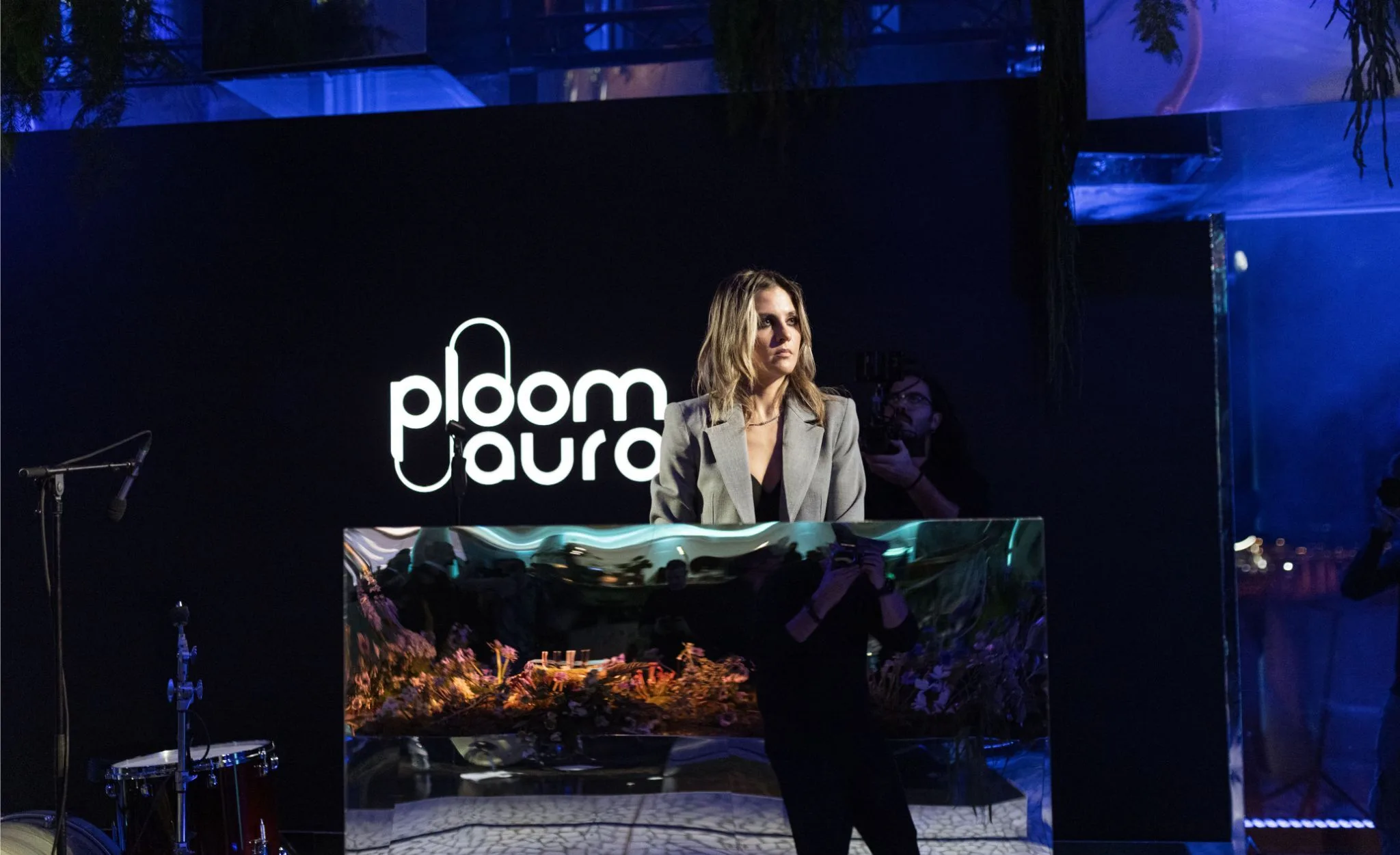 Η απόλυτη sensorial εμπειρία με το Ploom AURA