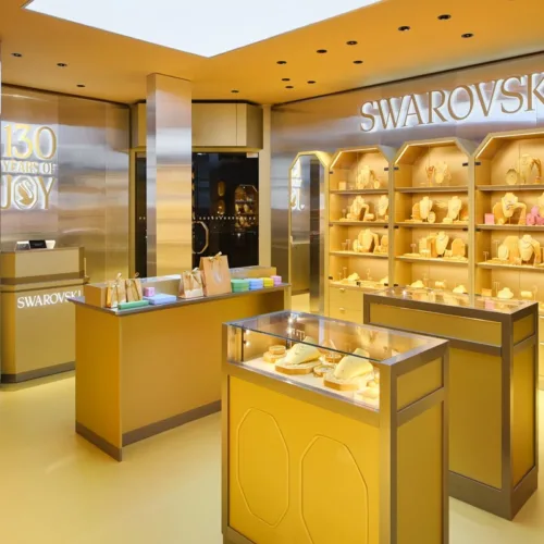 Η Swarovski Φωτίζει το Παρίσι ως Αποκλειστικός Χορηγός της Εορταστικής Φωταγώγησης των Ηλυσίων Πεδίων