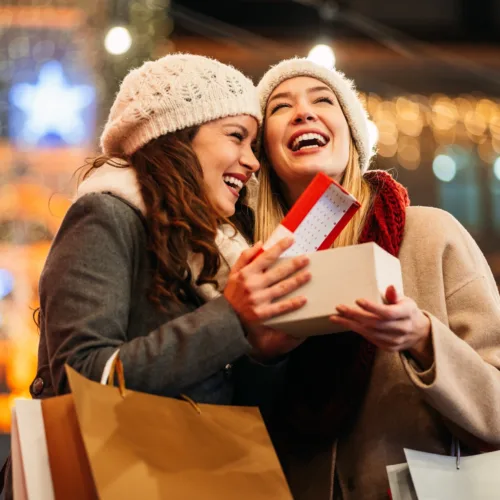 Οδηγός δώρων με στυλ για τις γυναίκες της ζωής σου