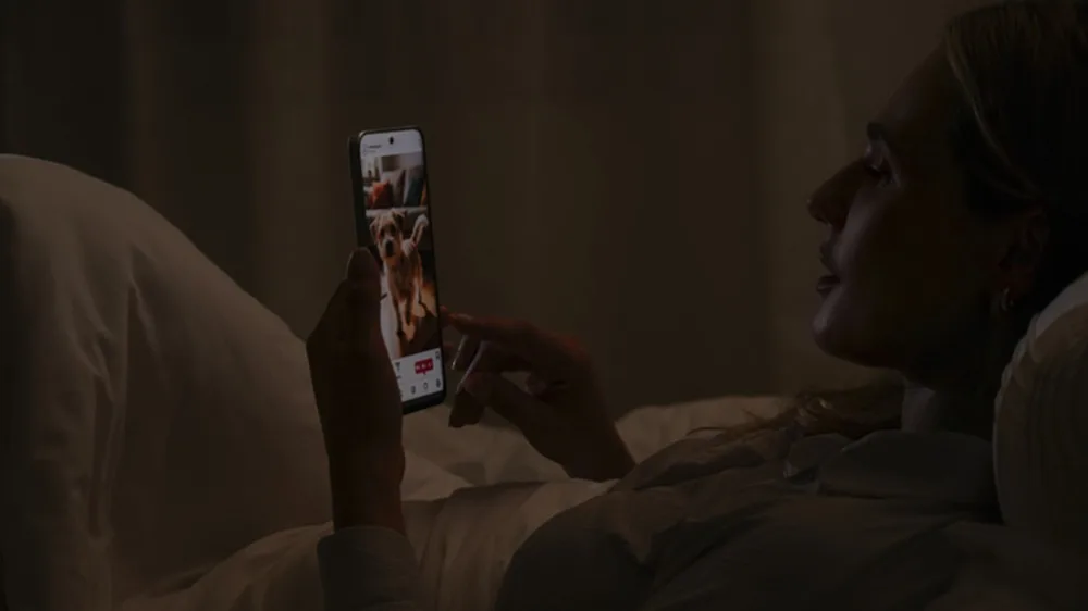 Η καλύτερη οθόνη είναι αυτή που… δεν την προσέχεις