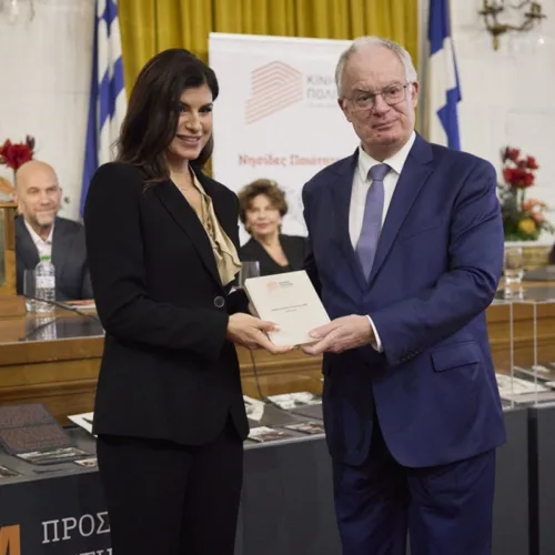 Η “Εξέλιξη Ζωής” βραβεύεται από τις “Νησίδες Ποιότητας 2025” για την προσφορά της στους νέους από δομές παιδικής προστασίας