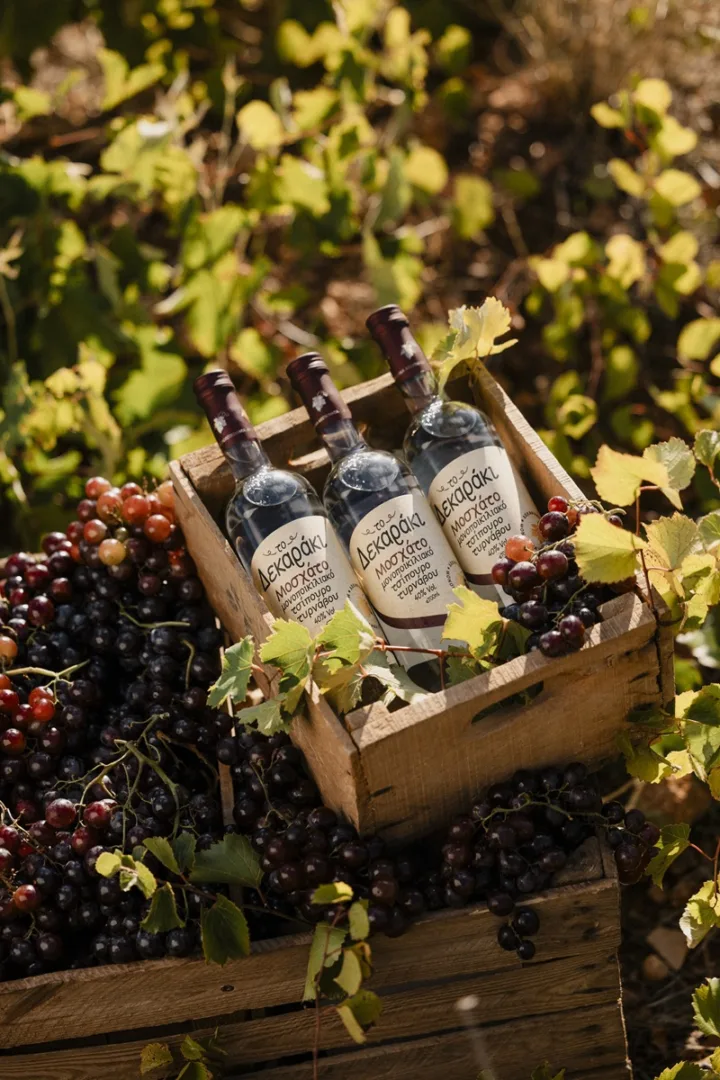 Άναψαν τα καζάνια στον Τύρναβο – Η φετινή σοδειά απογειώνει το Δεκαράκι