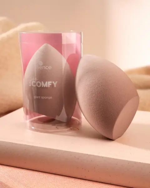 ESSENCE: feelin’ comfy