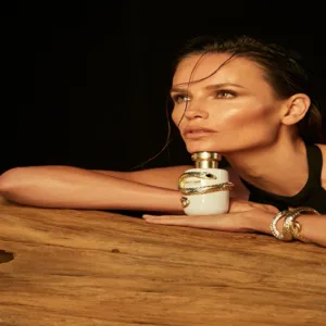 SERPENTINE : Ένας Νέος Πυλώνας Αρωμάτων για τη Συλλογή του Roberto Cavalli