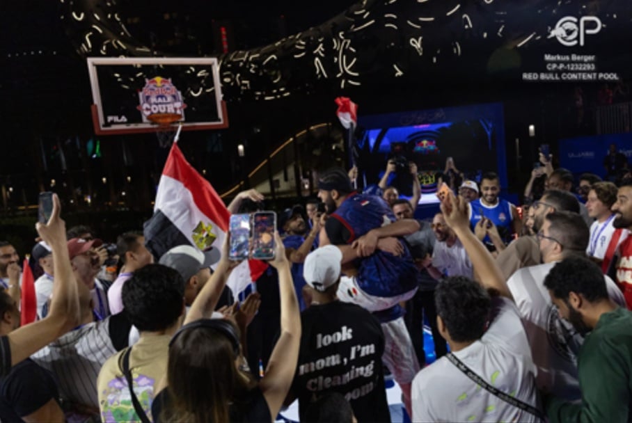 Η Αίγυπτος και η Ιαπωνία στέφθηκαν Πρωταθλήτριες καθώς οι Παγκόσμιοι Τελικοί του Red Bull Half Court φώτισαν το Ντουμπάι